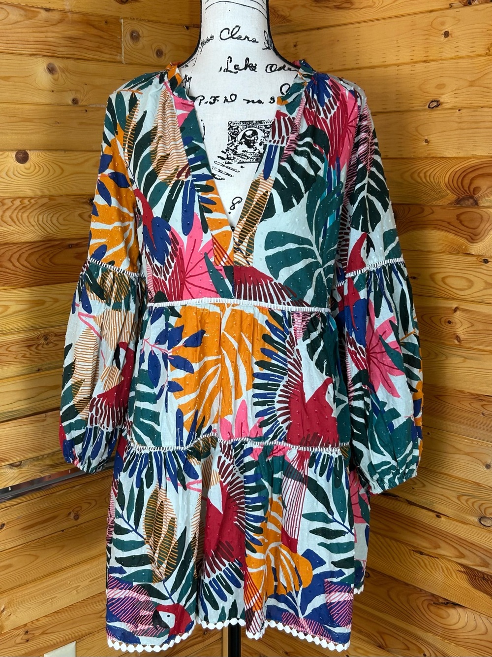FARM Rio Multicolor Tropical Leaf Print Tiered Dress